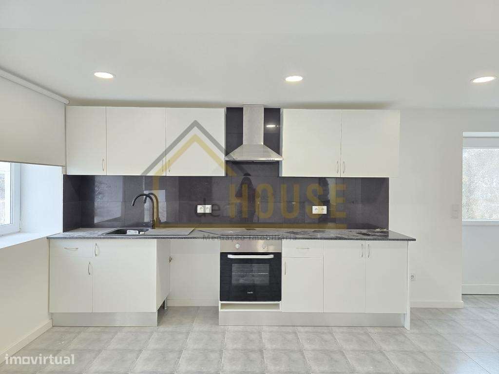 Moradia T3 com espaço exterior - Grande imagem: 3/21