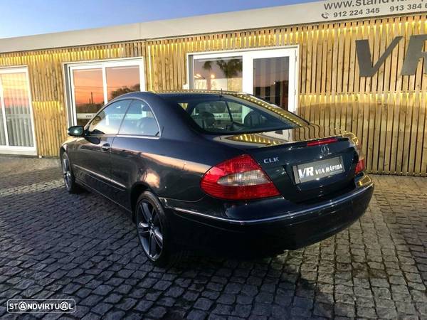 Mercedes-Benz CLK 220 CDi Avantgarde Aut. - 4