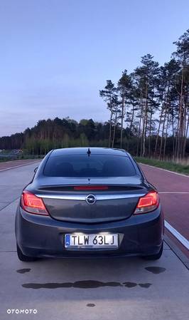 Opel Insignia - 15