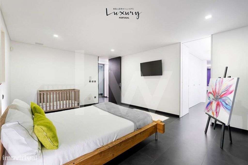 Quinta paradisíaca em local calmo e recatado para viver com qualidade-26