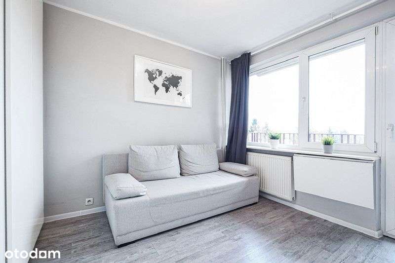 Saska Kępa, super kawalerka, balkon, widna kuchnia-3