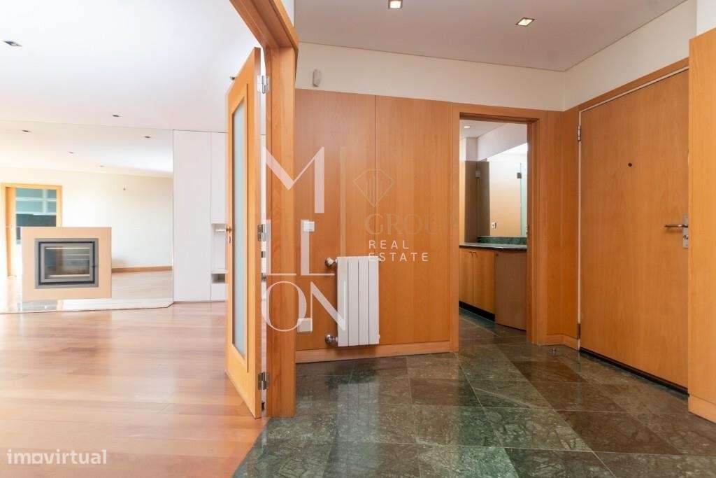 Apartamento Exclusivo na Prestigiada Avenida do Bessa - Grande imagem: 3/27