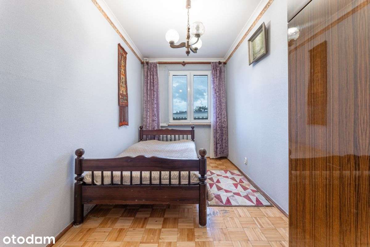 Trzypokojowe mieszkanie Osobna Kuchnia Parking-6