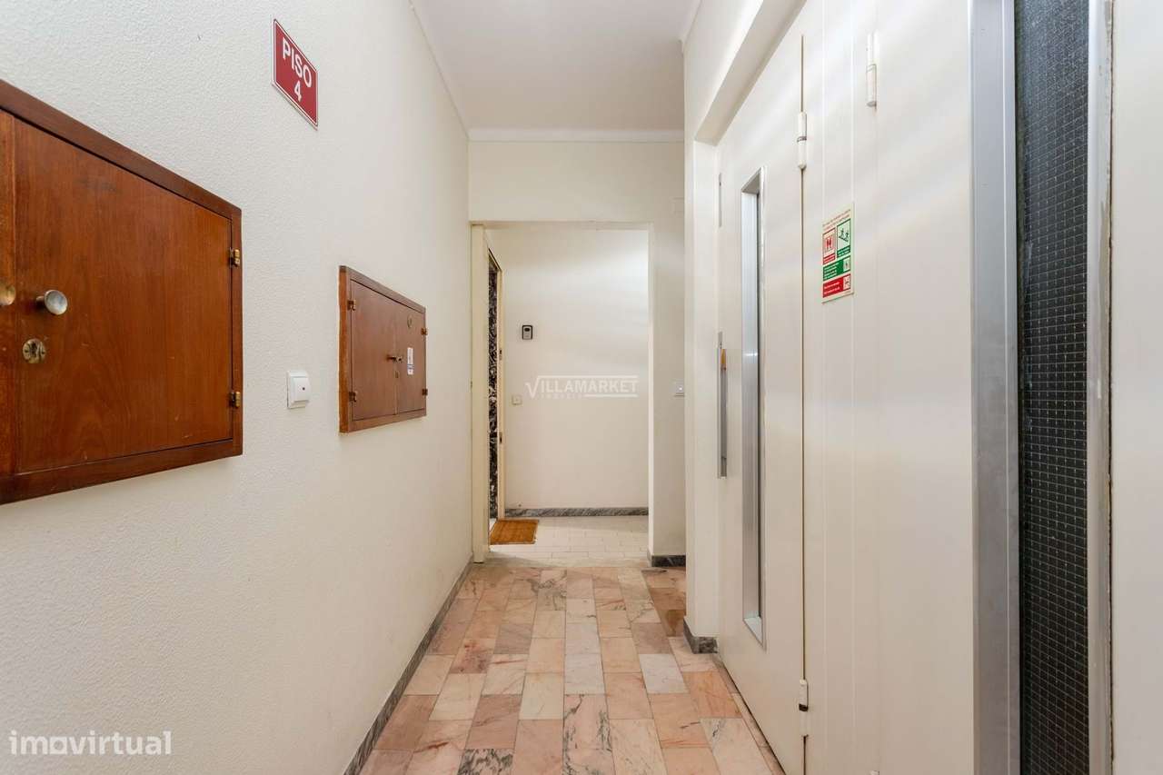 Apartamento T3 Renovado em Portimão-26