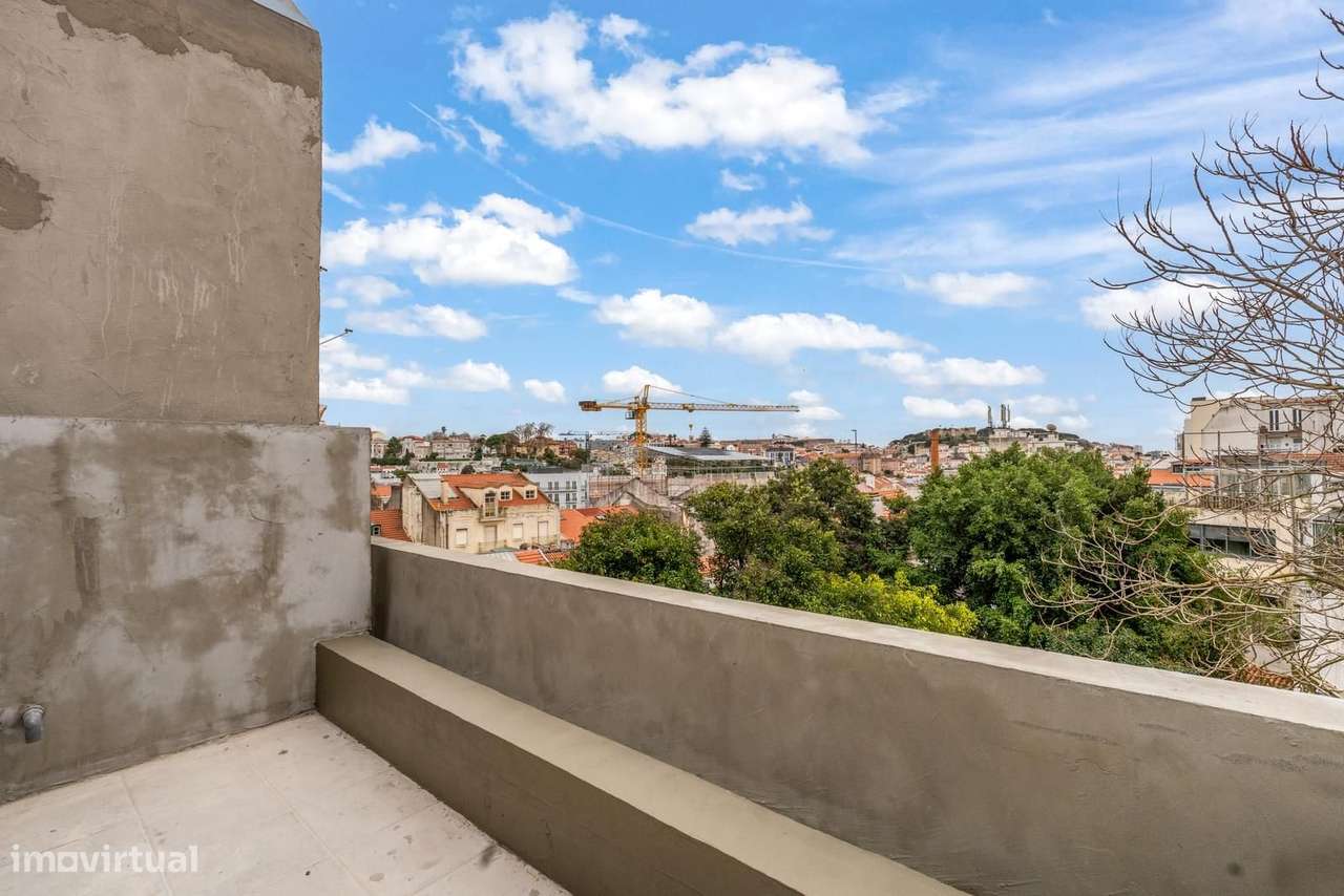 Apartamento T3 novo, Praça da Alegria, Lisboa-3