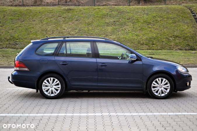 Volkswagen Golf VI 1.6 TDI Comfortline - 28