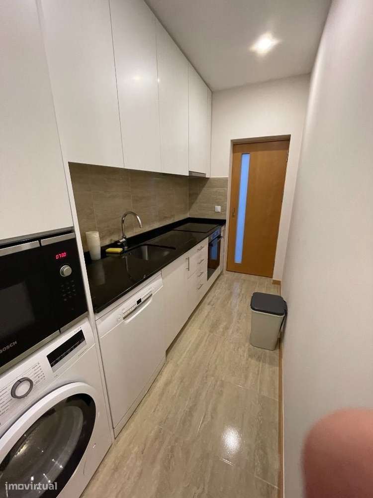 Andar moradia T2 com terraço - Vila Nova de Gaia - Grande imagem: 5/11