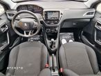 Peugeot 208 1.2 PureTech Style - 10