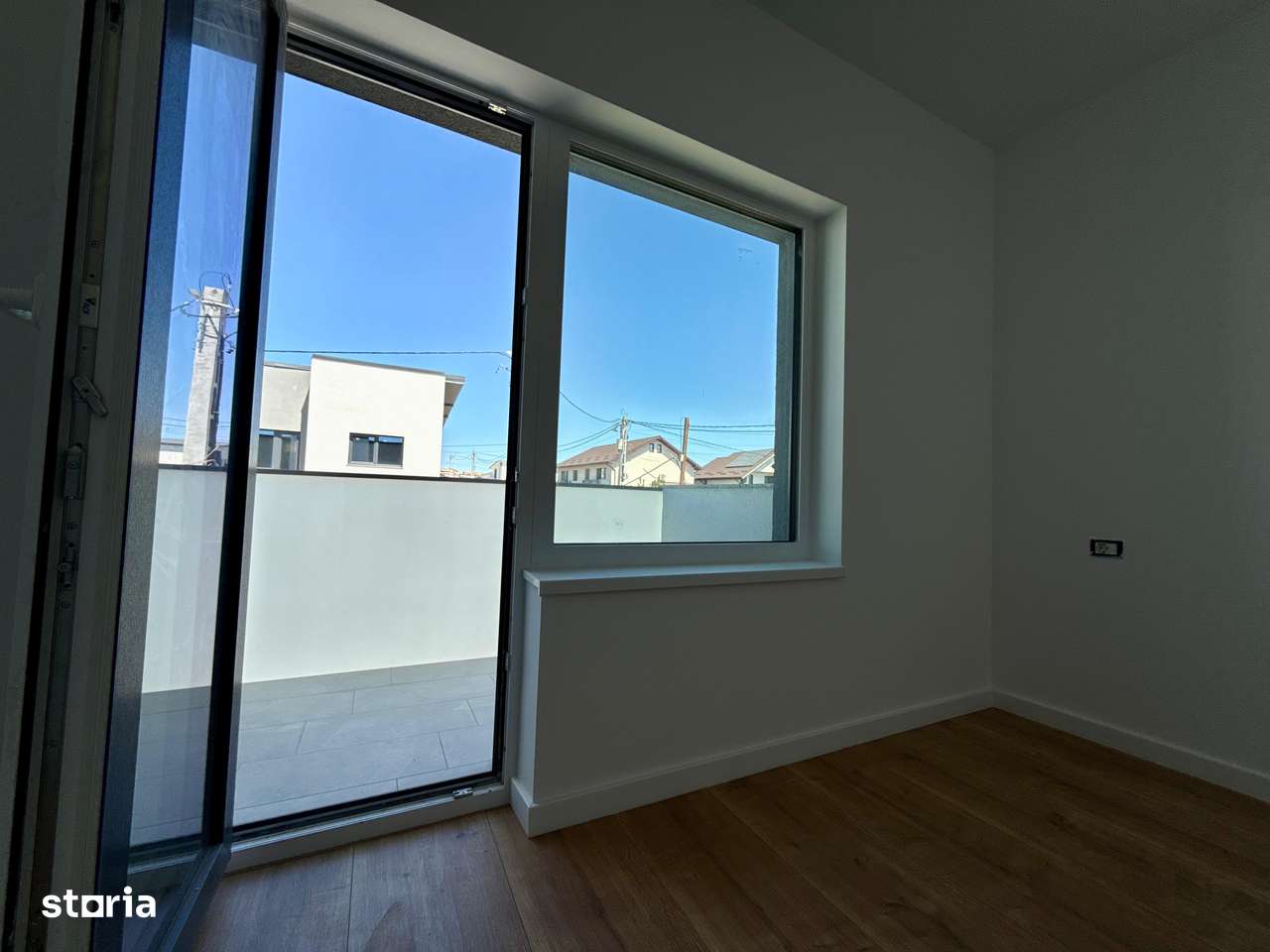 DIRECT DE LA DEZVOLTATOR: Casă in Valea Lupului, finisaje premium - Imagine principală: 4/15