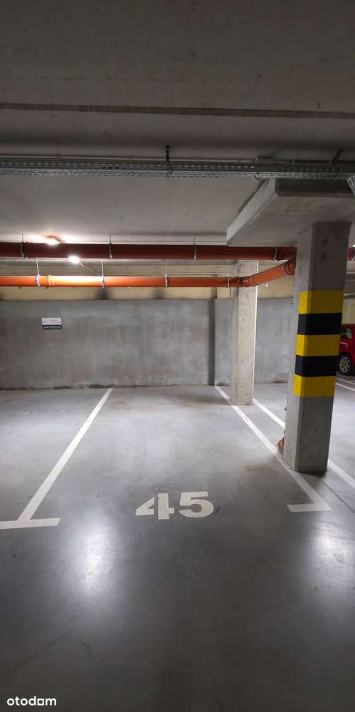 Miejsce postojowe w garażu podziemnym