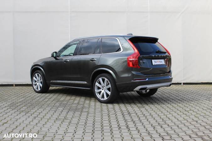 Volvo XC 90 D5 AWD Geartronic Inscription - 3