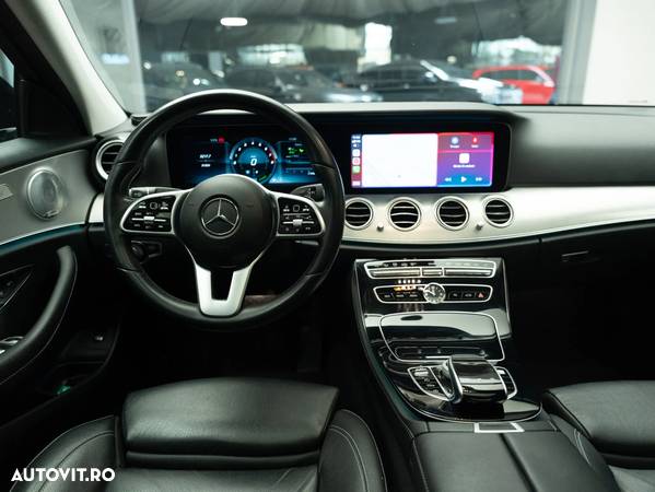 Mercedes-Benz E 350 9G-TRONIC AMG Line - 21