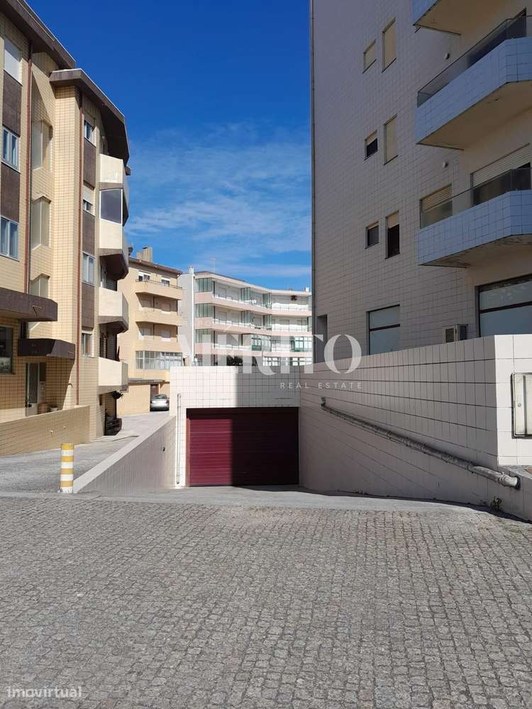 Lugar de Garagem - Grande imagem: 4/10