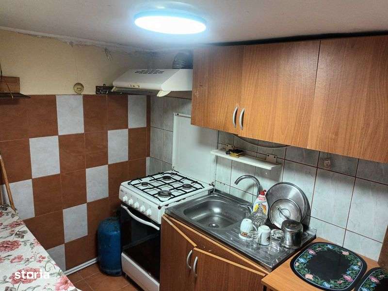 Vand casa in comuna Popesti,Jud Vrancea - Imagine principală: 5/8