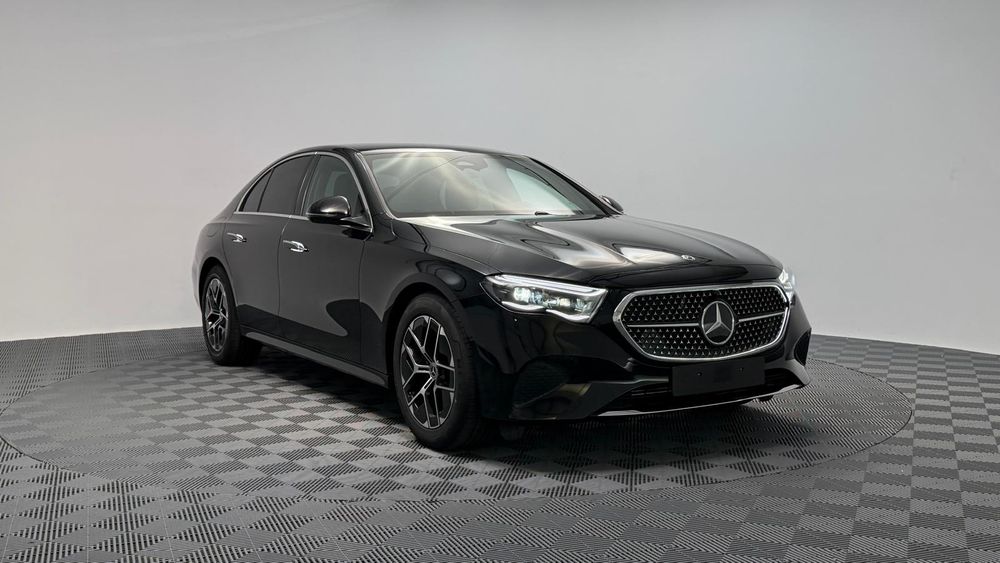 Mercedes-Benz E W214 (2023-) 200 d mHEV Avantgarde 9G-Tronic 2026