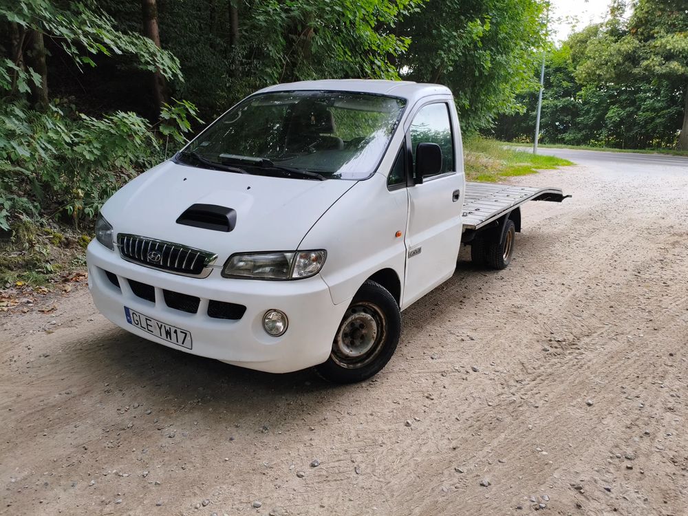 Hyundai H1 2005