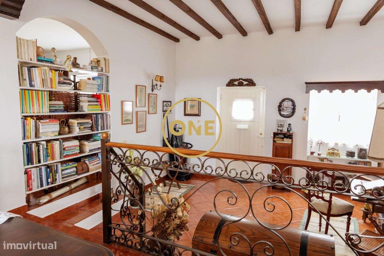 Moradia rústica T4, em Cabeço de Vide com terraço - Grande imagem: 4/43