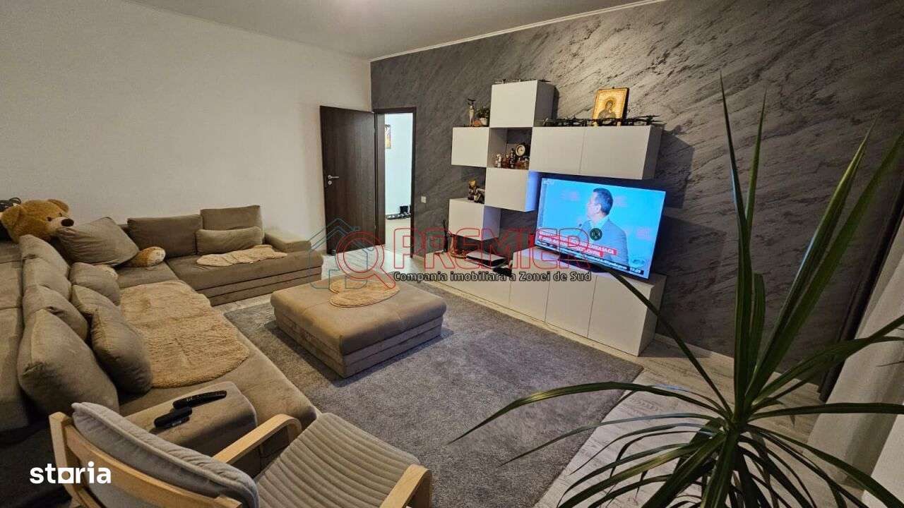 Pasarela Berceni - Biruintei - Gata de Mutare! - Imagine principală: 2/14