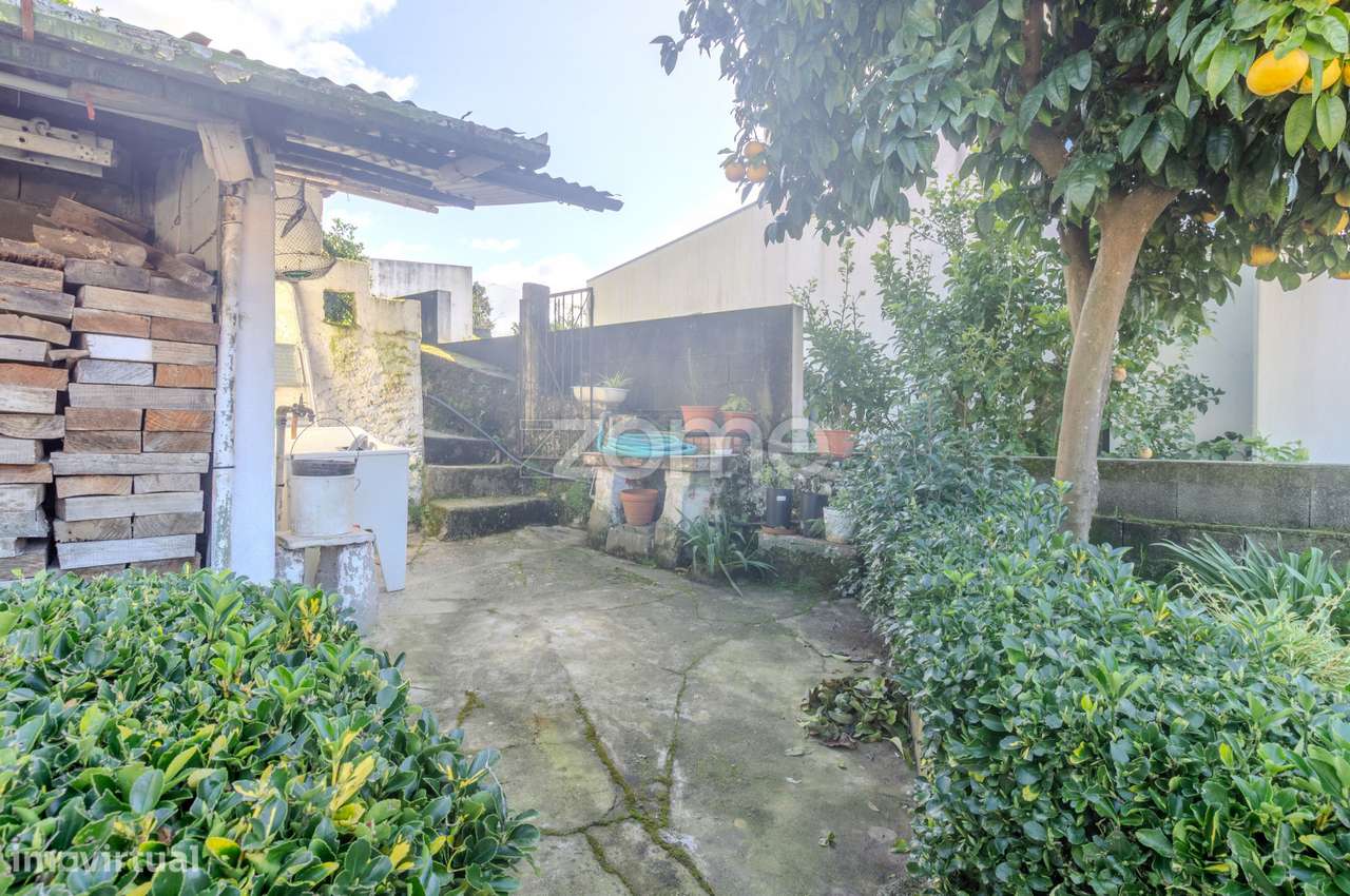 Moradia Isolada T3 com Terreno - Foz do Sousa-38