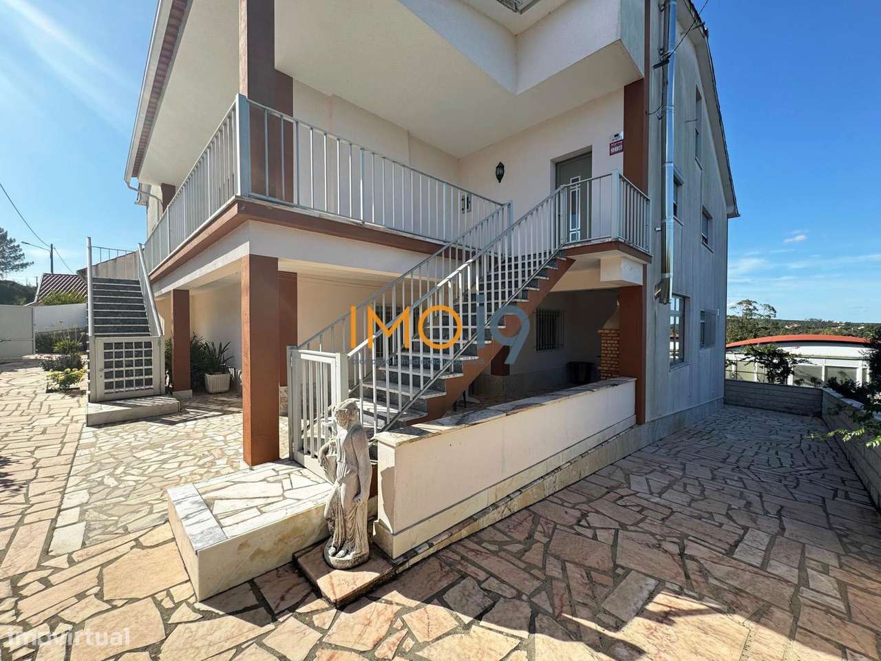 Moradia T5 com Piscina – Um refúgio a 5 minutos de Fátima - Grande imagem: 4/42