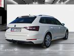 Skoda Superb 2.0 TDI DSG Sportline - 6