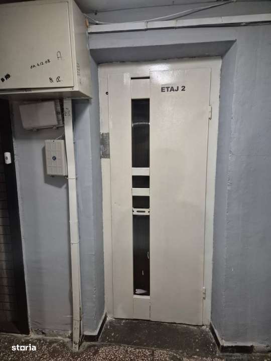Garsoniera de vanzare-7