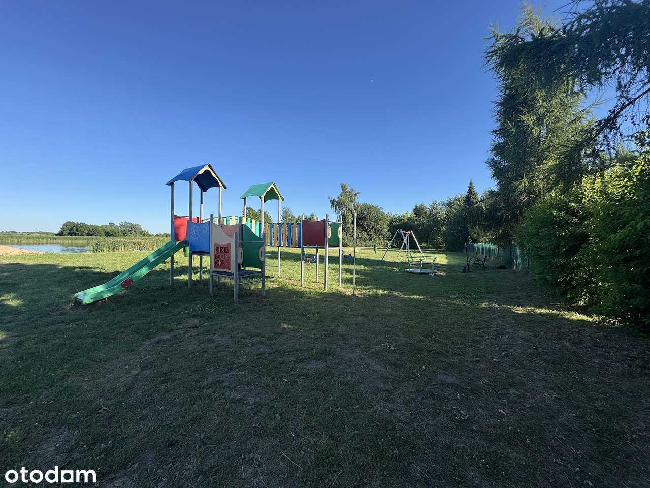 blisko jezioro i plaża zagospodarowana-8