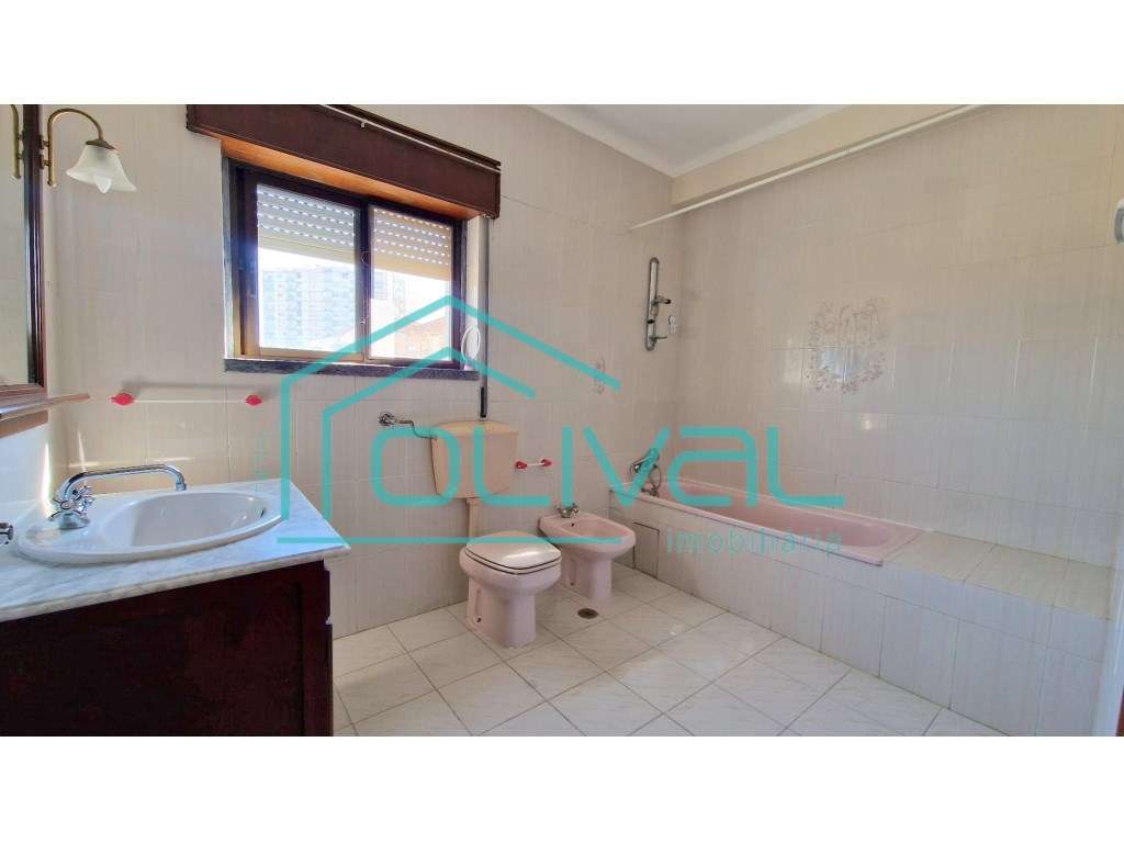 Apartamento T3 Samora Correia-14