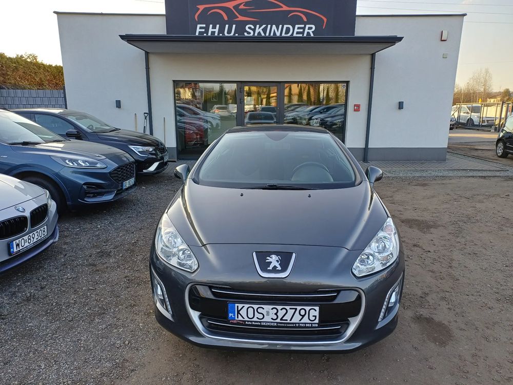 Peugeot 308 2011