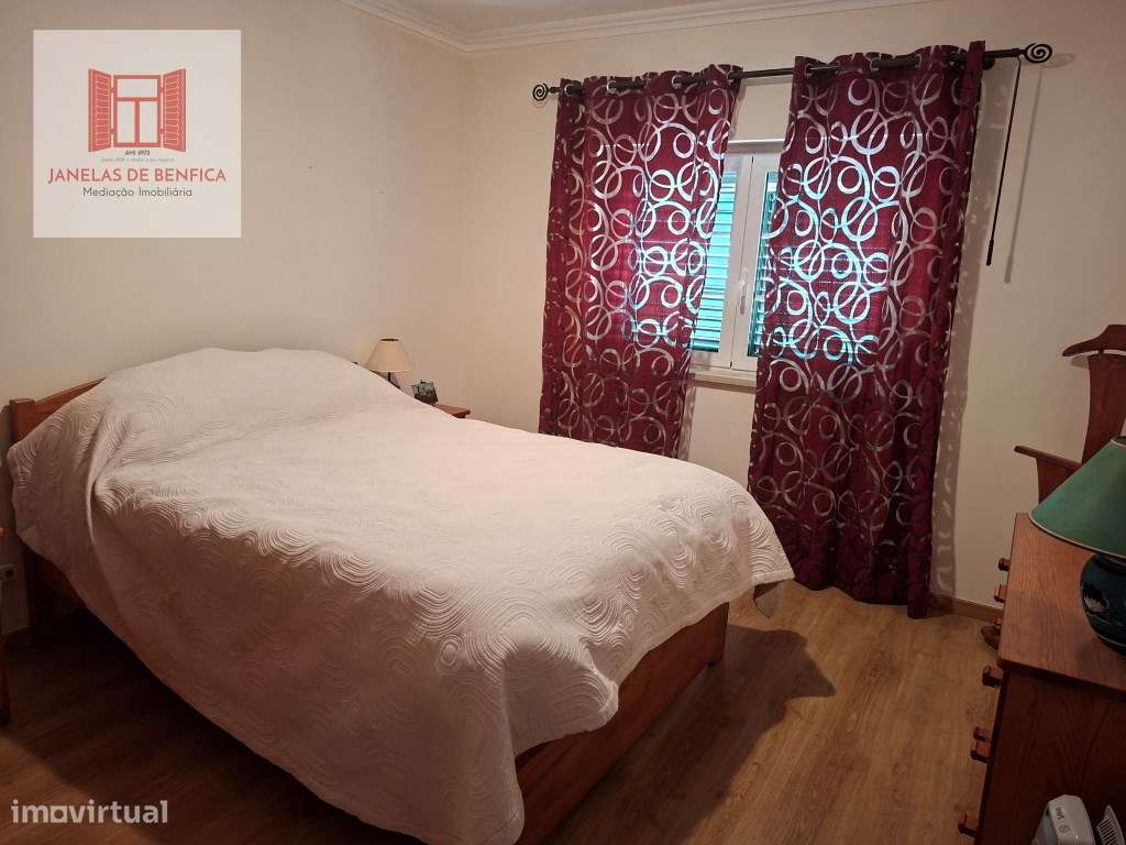 Vivenda V3 em condomínio fechado - Cambelas-18