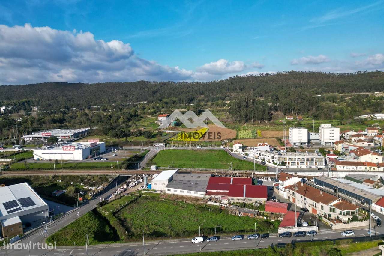 Terreno para Construção | 2.865 m² | Centro de Valongo | Potencial con - Grande imagem: 4/12
