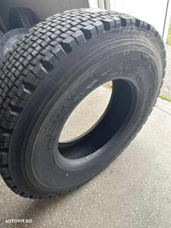 Anvelope noi camion Bridgestone 12 R 22.5 - 2