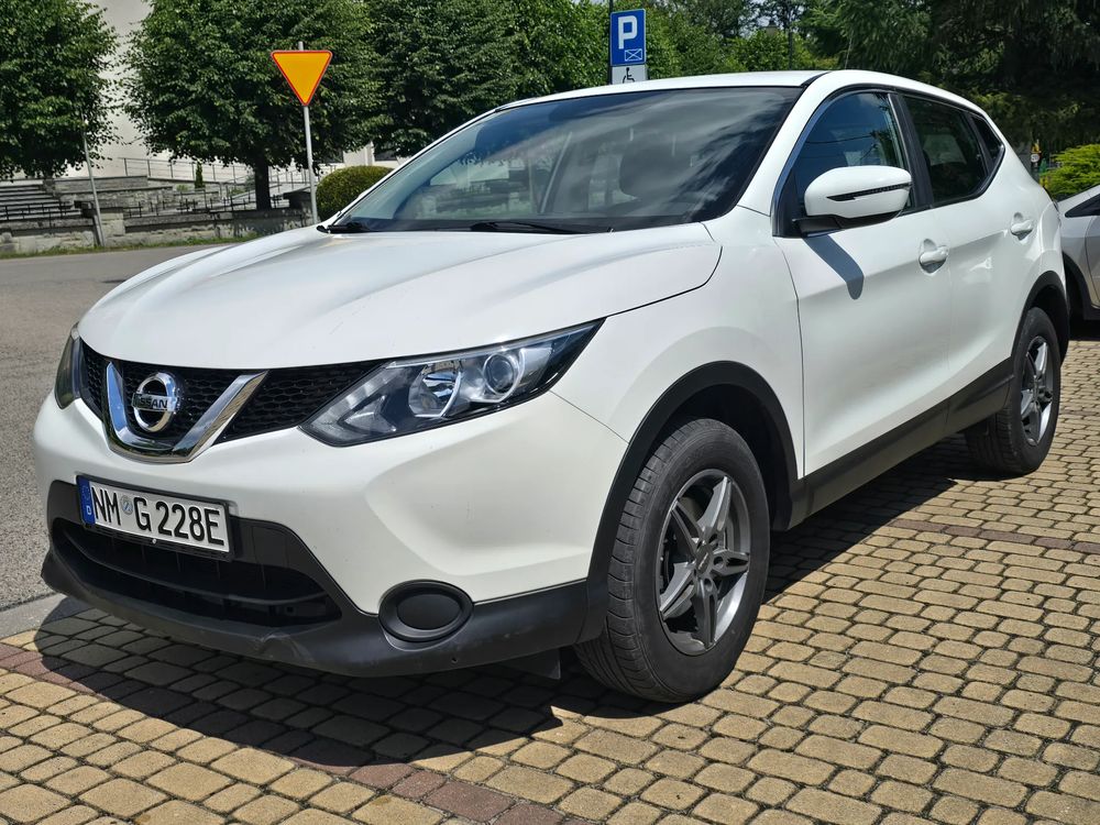 Nissan Qashqai II 1.2 DIG-T N-Vision 2016