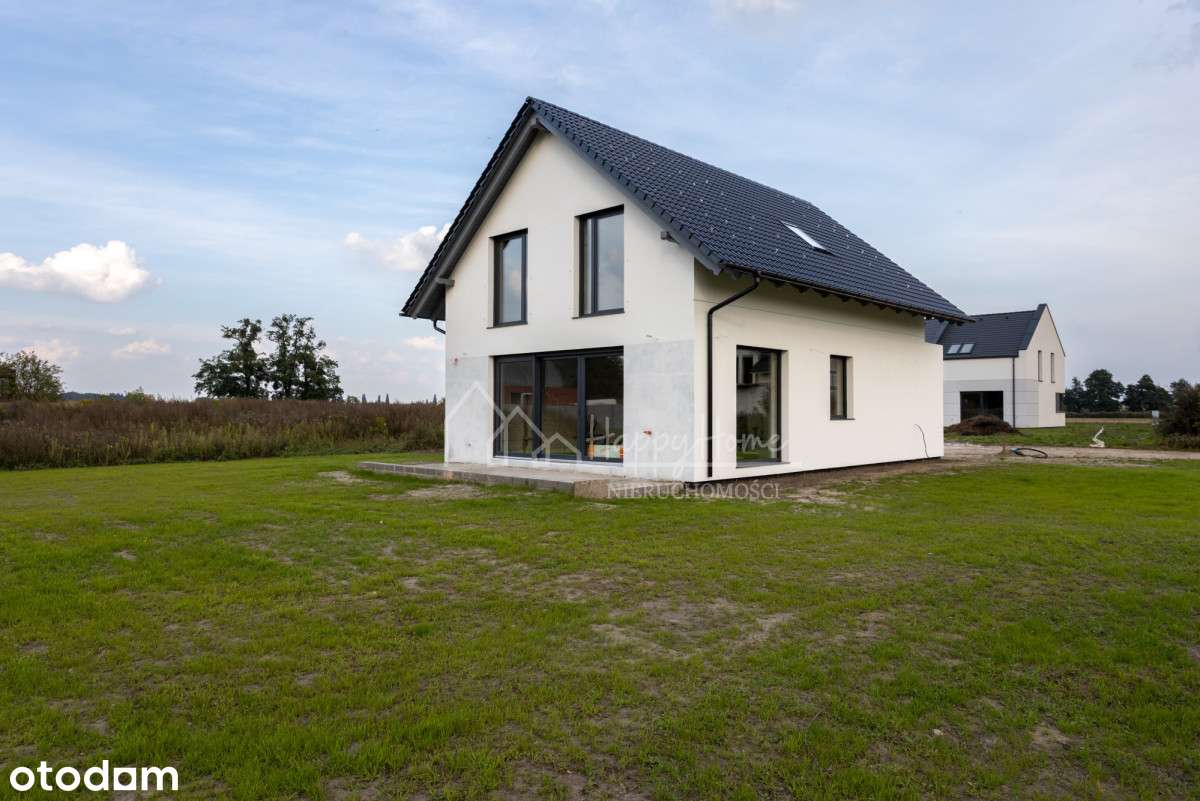 Nowoczesny dom wolnostojący w Kępie—Cicha okolica-12