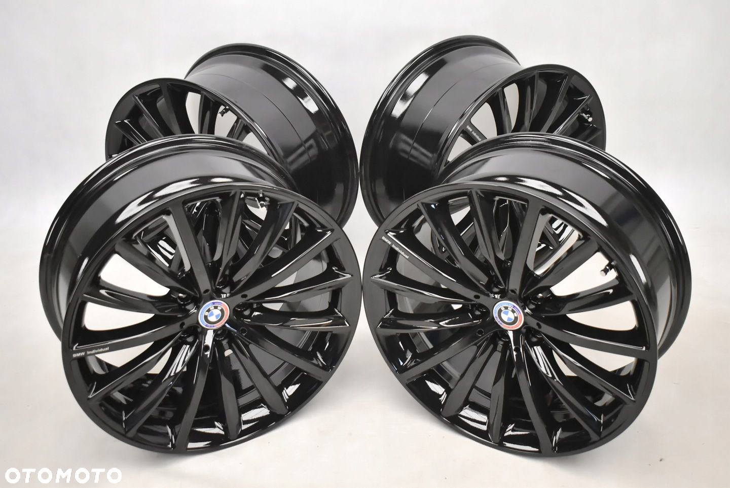 BMW INDIVIDUAL 5 G30 G31 7 G12 8x19 ET30 9x19 ET44 6863419 6874439 - 6