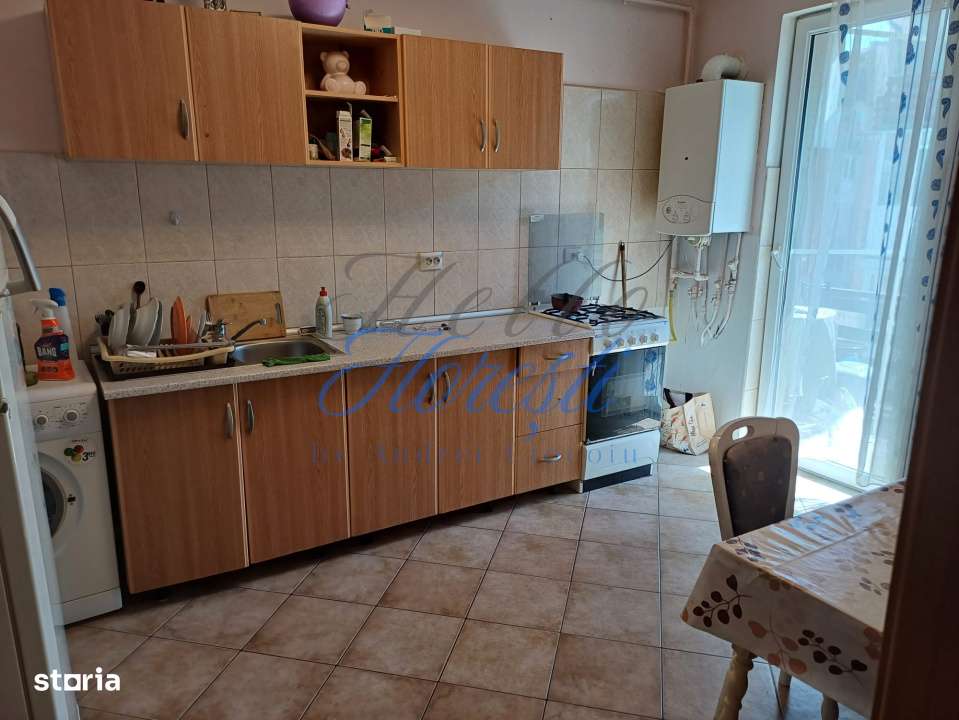 Apartament 1 camera 32mp, 11mp balcoane, zona Eroilor - Imagine principală: 4/6