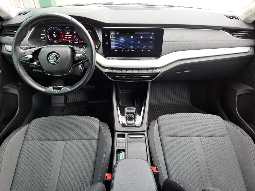 SKODA OCTAVIA Style Aktywny Tempomat Klimatyzacja 3 strefowa Łopatki Kamera Ambiente