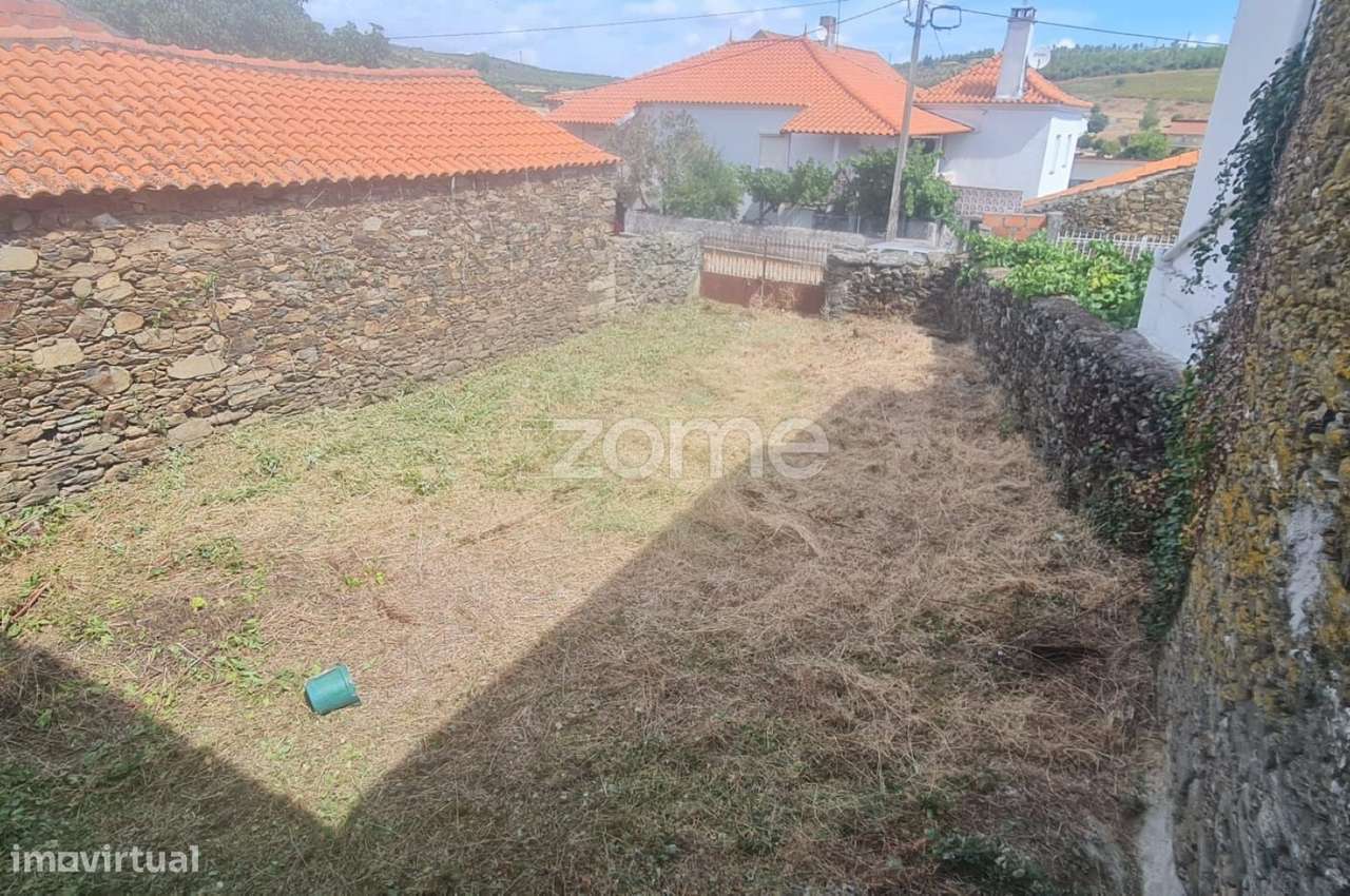 Conjunto de 4 artigos em Olmos - Macedo de Cavaleiros - Grande imagem: 4/15