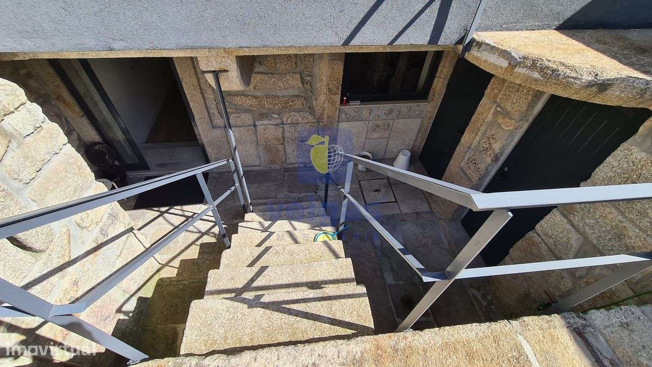 Prédio no centro do Porto com rentabilidade-10