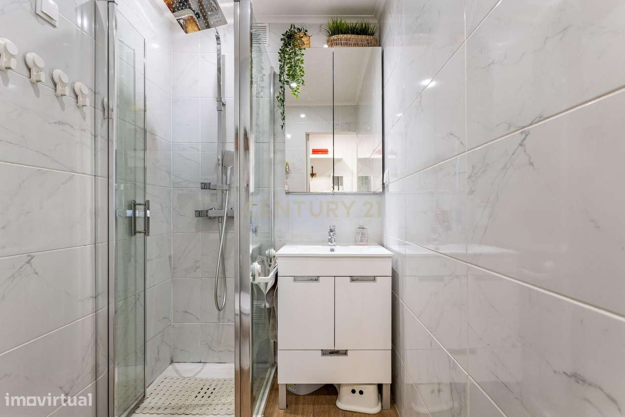 Apartamento T4 em Vialonga-14