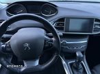 Peugeot 308 1.2 PureTech Allure S&S EAT6 - 9