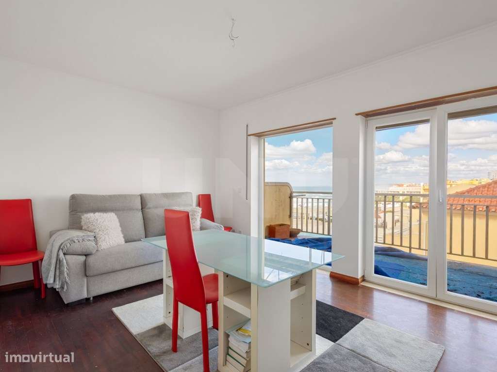 Moradia T2 com piscina e vista mar para venda em Santa Cruz.-18