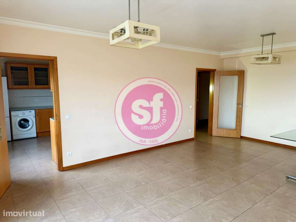 Apartamento T2 com garagem para venda! - Grande imagem: 3/15