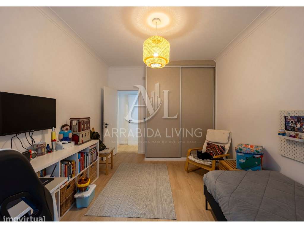 Apartamento T2 - Bairro Liceu , Quintal-9
