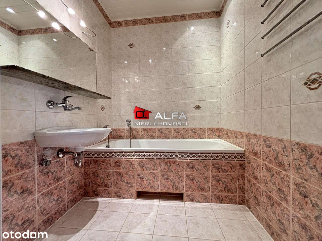 3- pokojowe mieszkanie na Osiedlu Zawiszów!-12