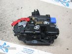 Fecho 7L0839015 VW GOLF 5 PLUS/TOURAN 2006 TE ELETRICO - 3