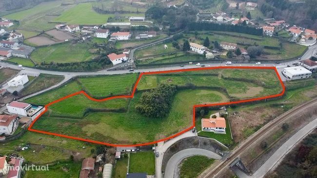 Terreno com 14.000m2 - Vila Boa