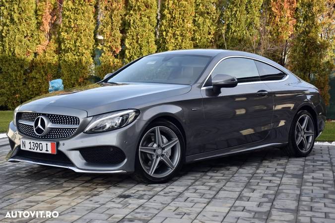 Mercedes-Benz C 220 d Coupe 9G-TRONIC AMG Line - 3