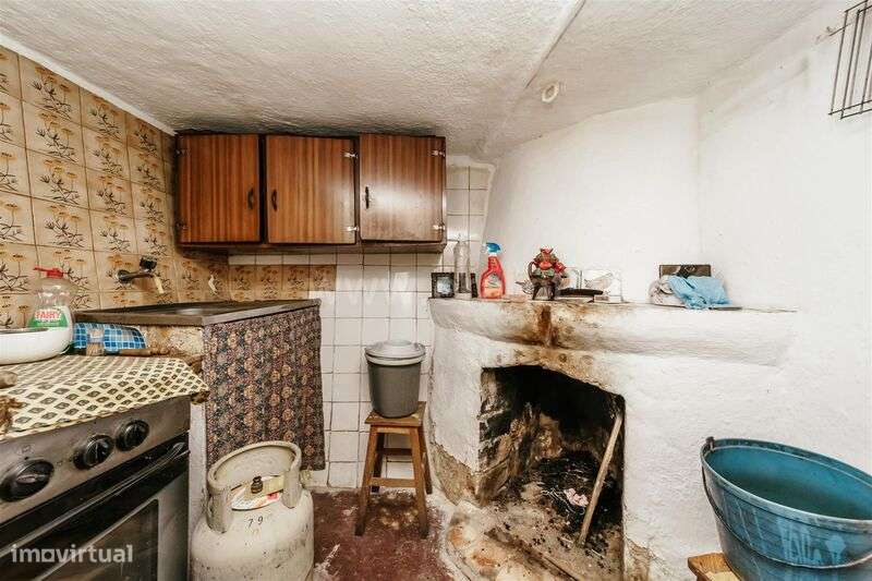 Moradia em Banda T1 / Covilhã, Teixoso - Grande imagem: 3/18