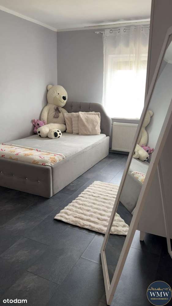 Komfortowe mieszkanie z tarasem, ogrodem i garażem – centrum Żagania-8